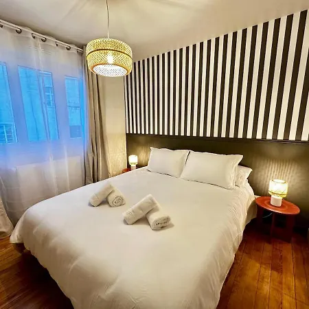 La Maison Des Degres - 6 Personnes Et 1 Lit Bebe Holiday home Boulogne-sur-Mer